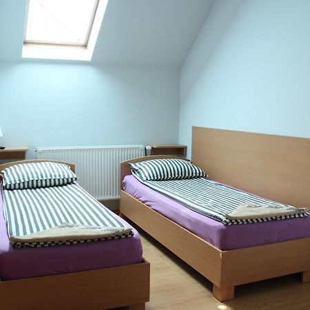 Szasz&Szasz Panzio Bed and Breakfast Gheorgheni  Buitenkant foto