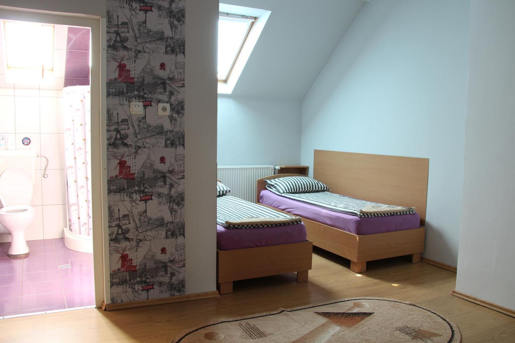 Szasz&Szasz Panzio Bed and Breakfast Gheorgheni  Buitenkant foto