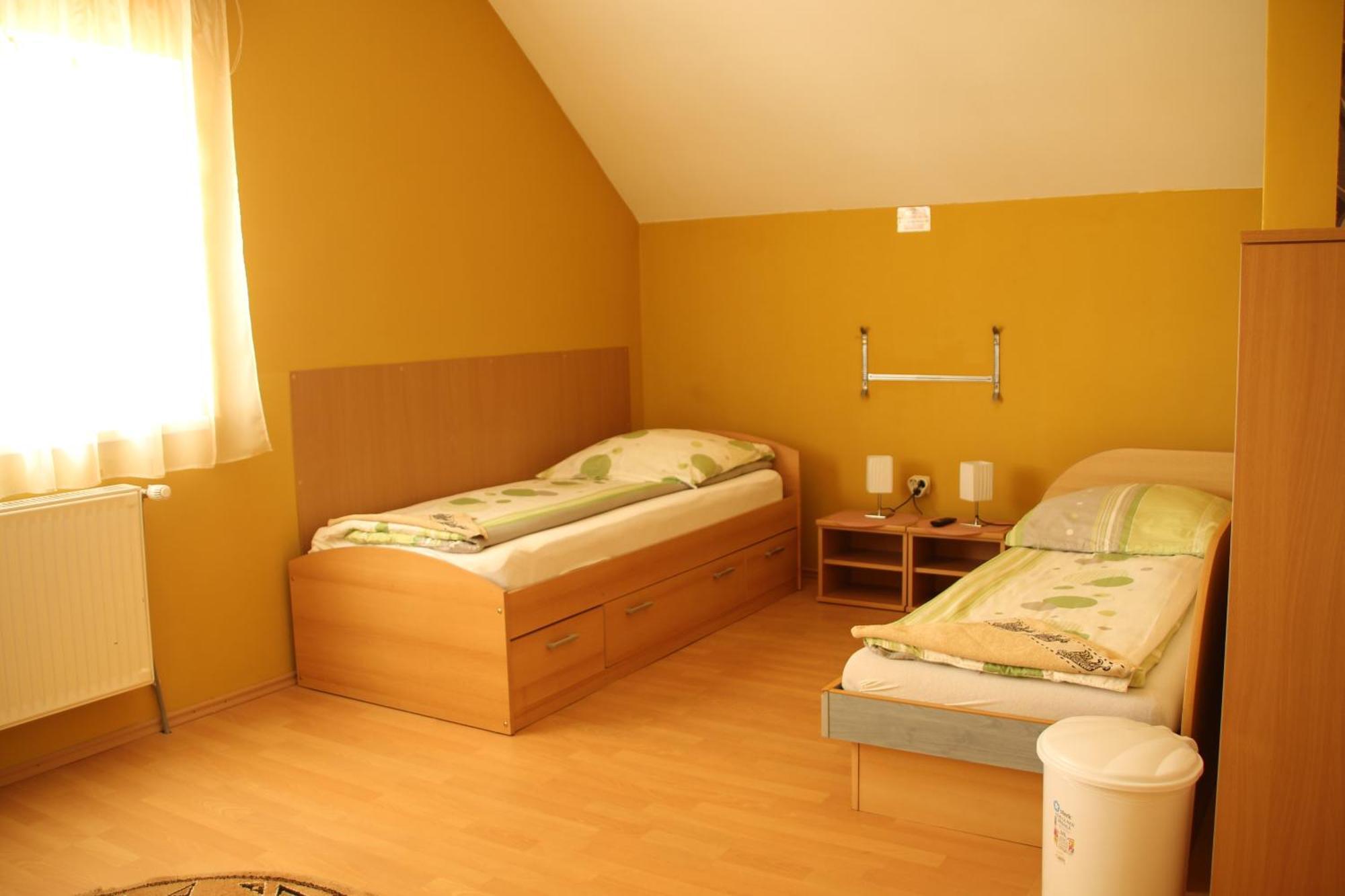 Szasz&Szasz Panzio Bed and Breakfast Gheorgheni  Buitenkant foto