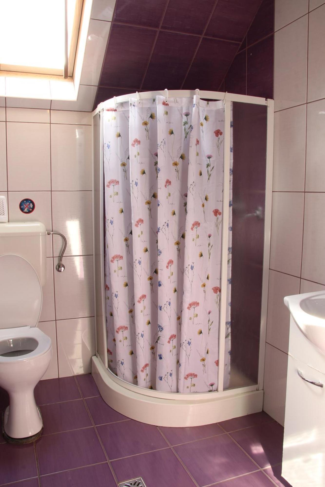 Szasz&Szasz Panzio Bed and Breakfast Gheorgheni  Buitenkant foto